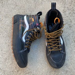 Vans MTE 2 Woodland Camo Shoes size 9.5